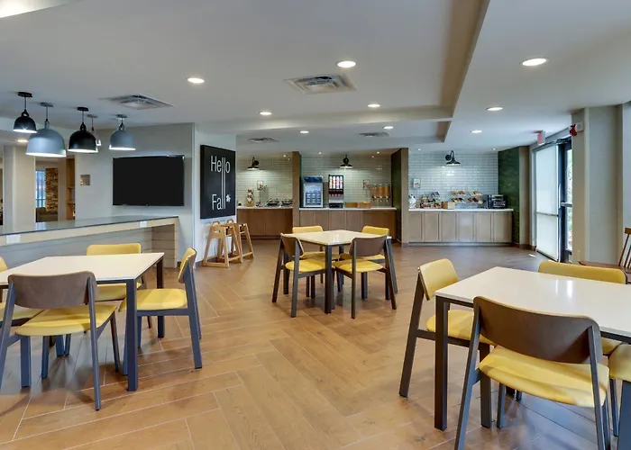 Fairfield Inn & Suites Southport