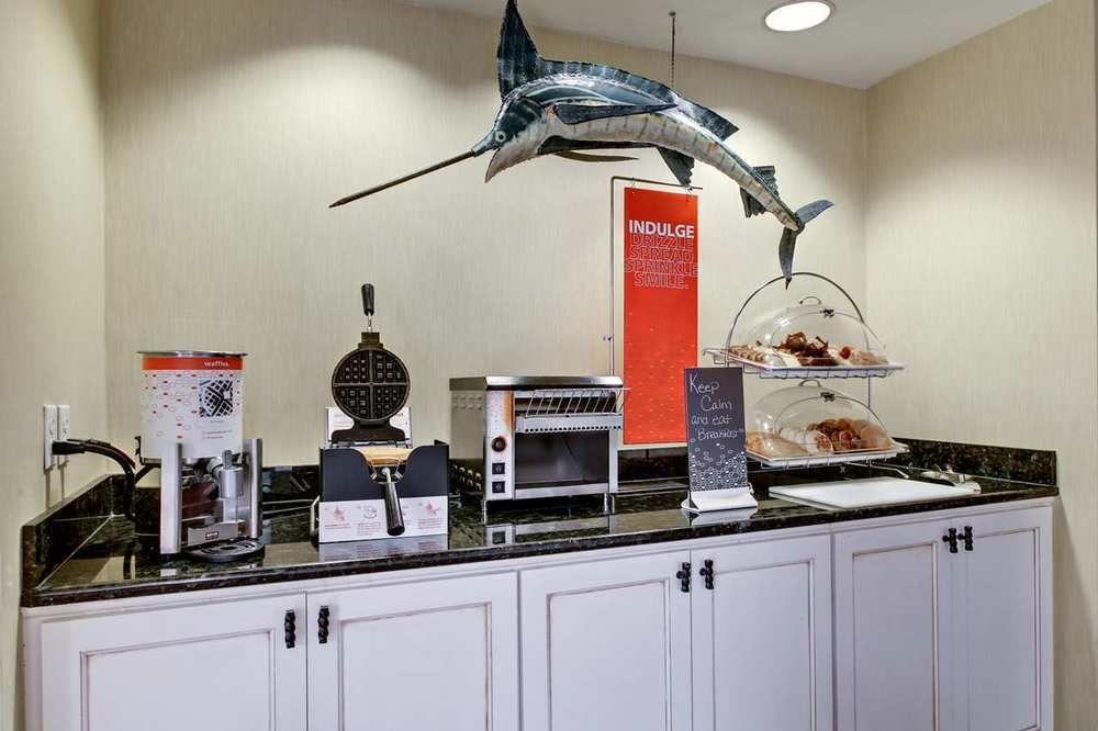 Fairfield & Hotel 3*