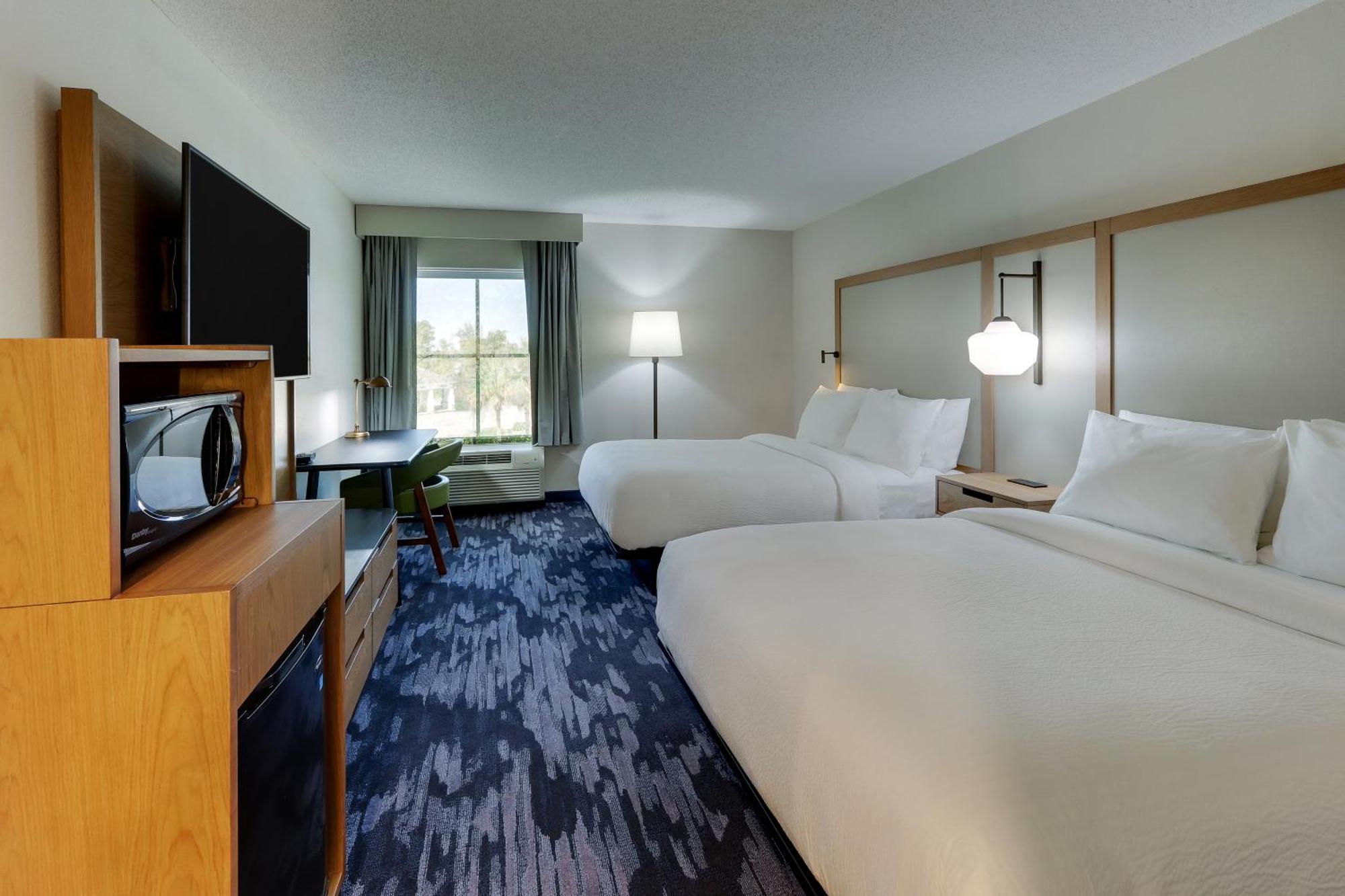 Fairfield & Hotel Southport