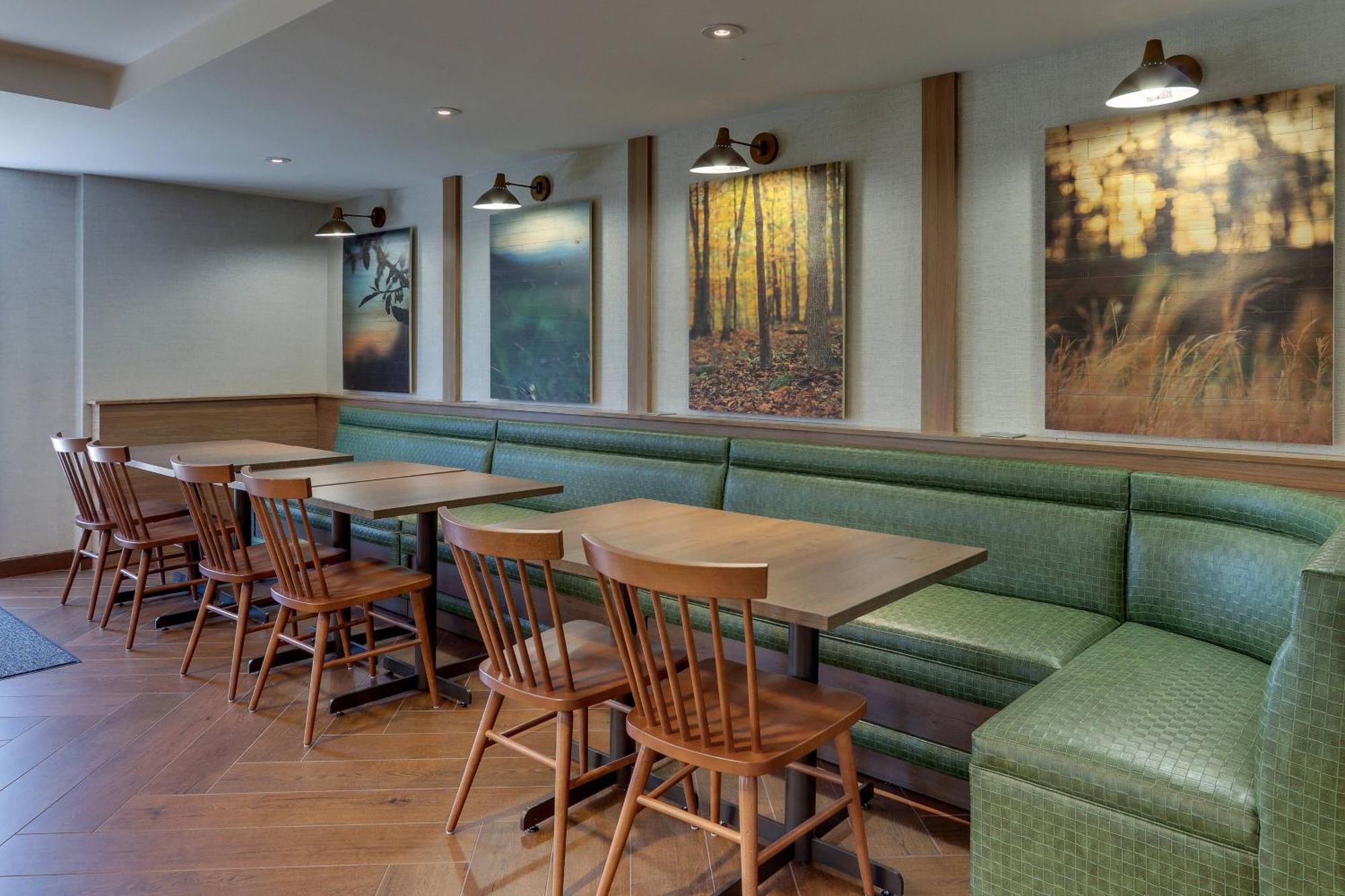 Hotel Fairfield &