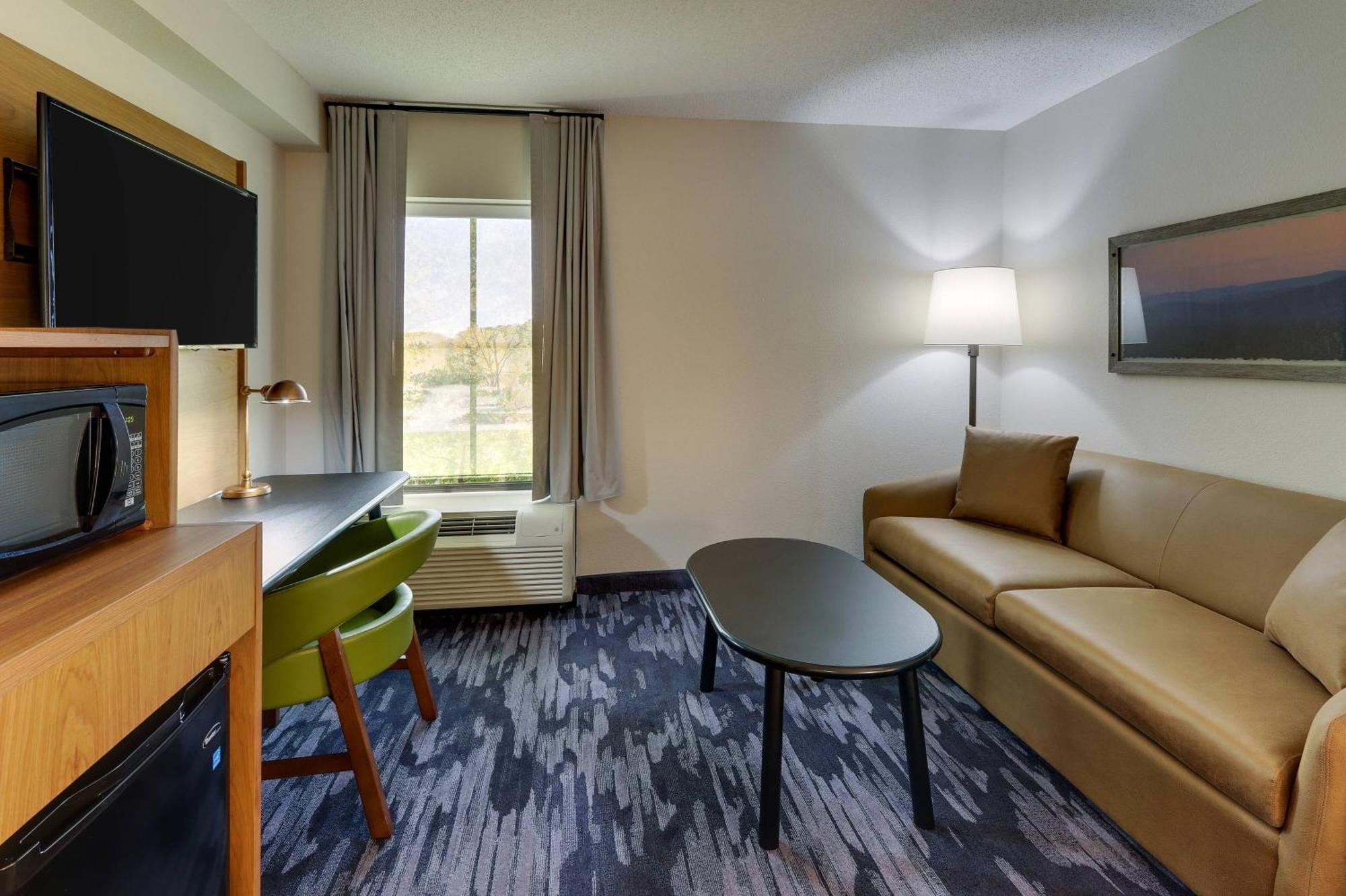 Hotel Fairfield & Southport