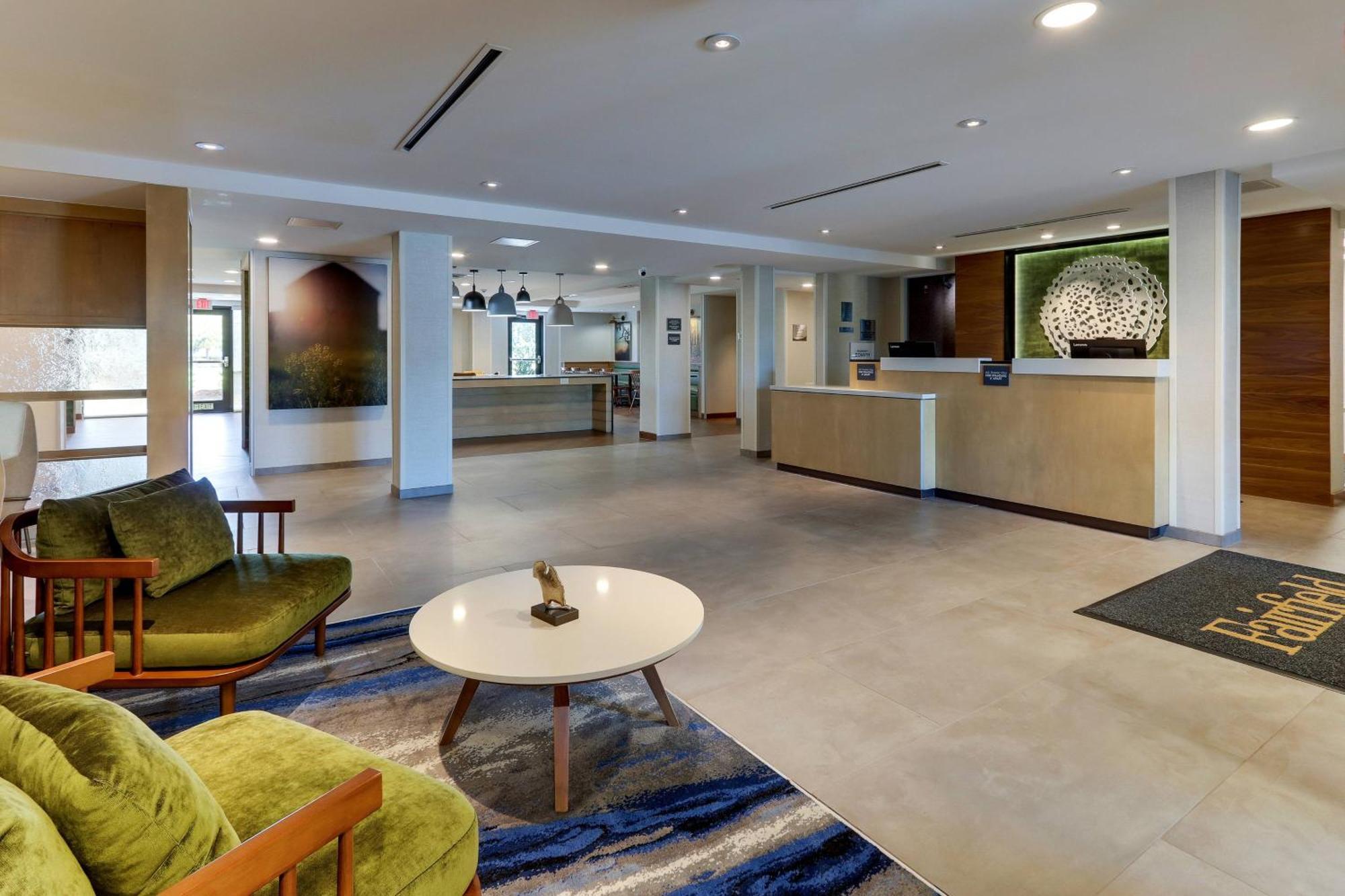 Hotel Fairfield & 3*